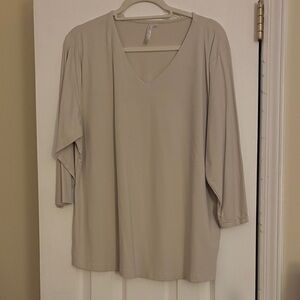 Lulu-B Beige V-Neck Blouse